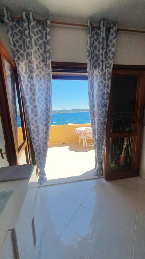 Appartamento Oltremare Vista Mare 马达莱纳 外观 照片