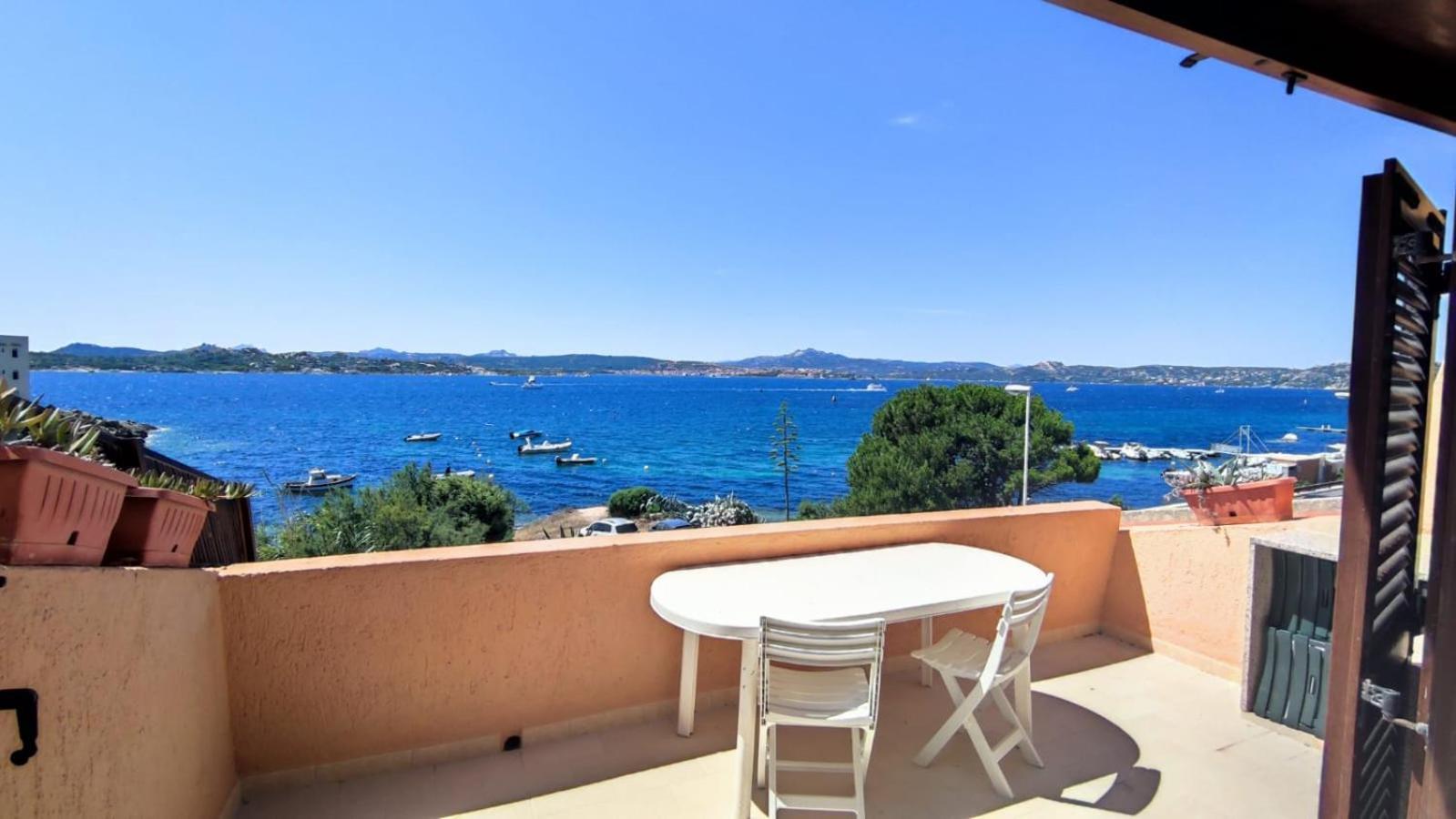 Appartamento Oltremare Vista Mare 马达莱纳 外观 照片